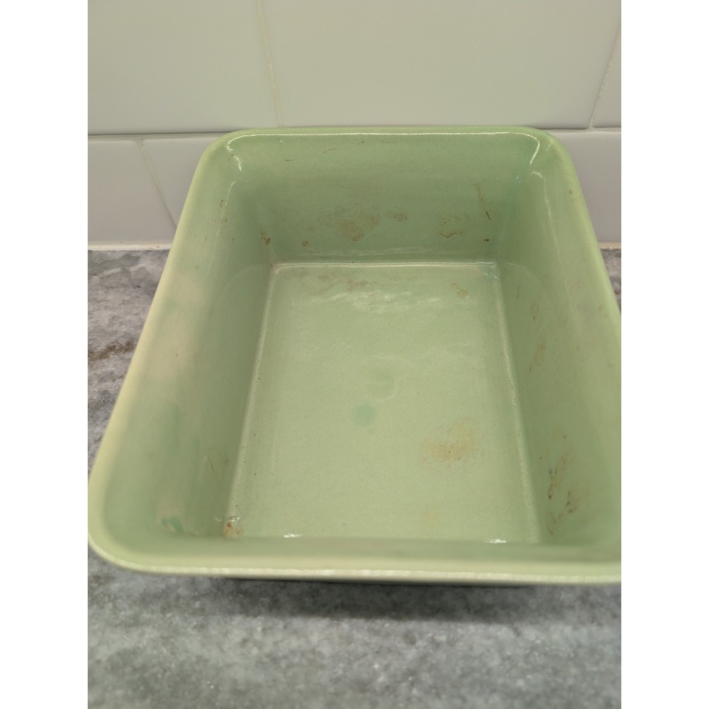 410 Pottery Green Rectangle, Vintage 8in X7in‎ X3in